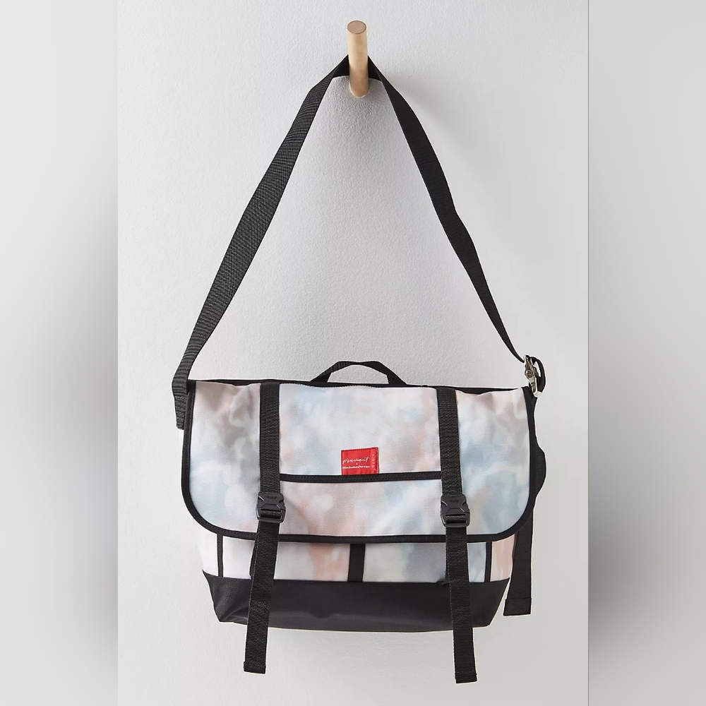 New Free People Movement x Manhattan Portage Messenger Bag Multicolor